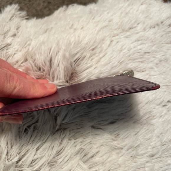 Louis Vuitton Epi Card Key Pochette Cles💜💜💜 - Picture 3 of 13